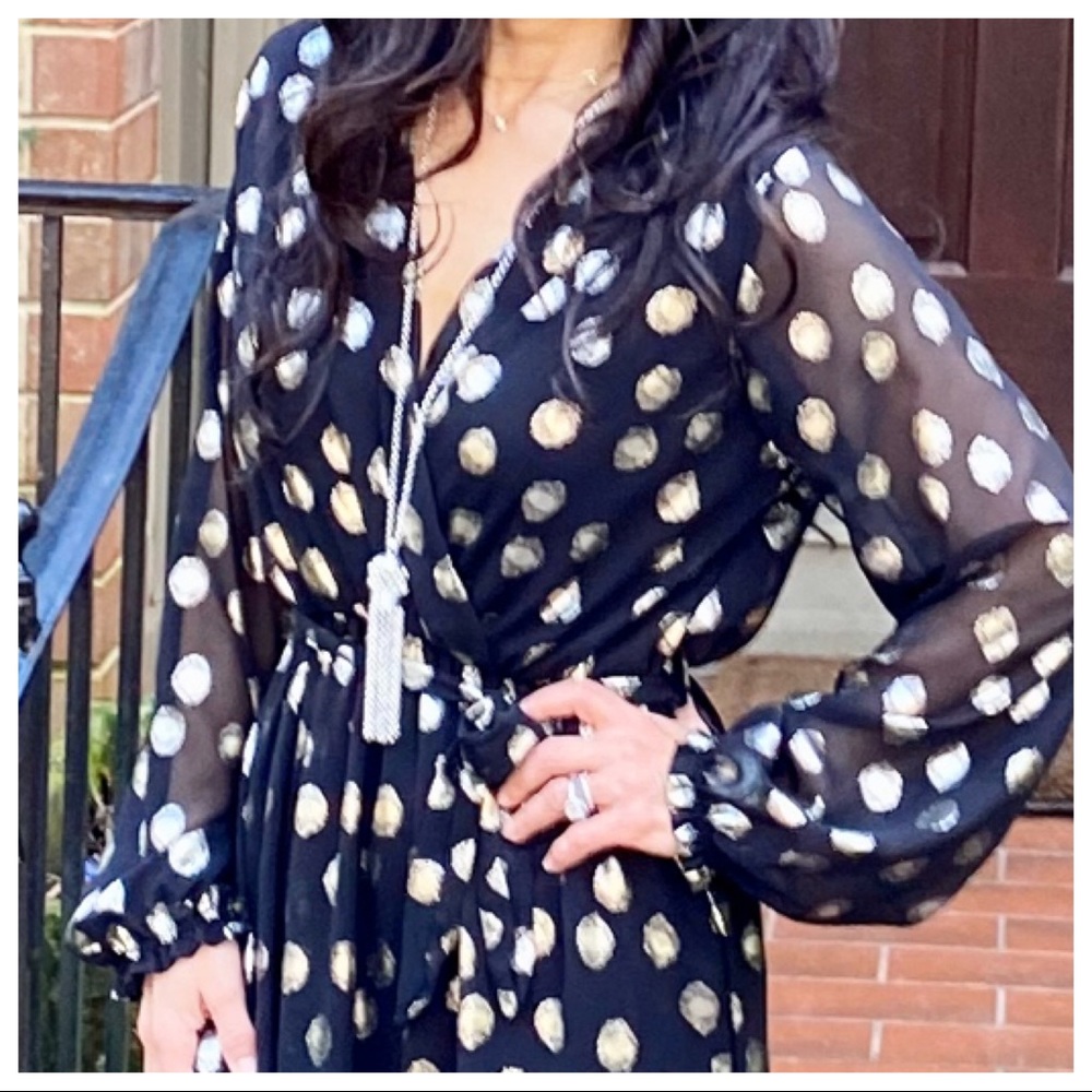 ✨LAST ONE✨Absolutely Fabulous Faux Wrap dress - Picture 6 of 6